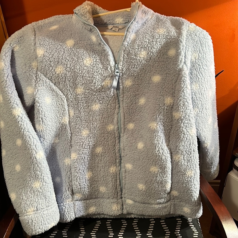 Sherpa Jacket Size M never worn Baby Blue